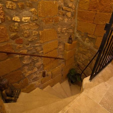 Les Secrets d'Alcôve, nuitées Romantiques avec SPA Aix-en-Provence Exterior foto