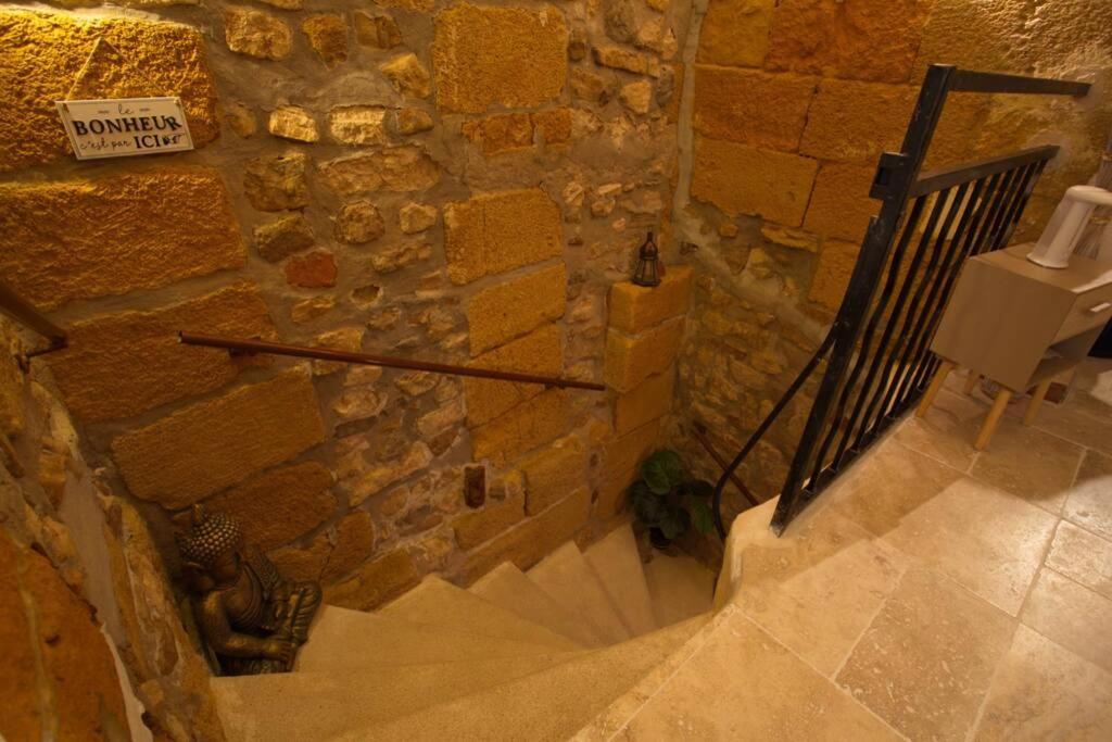 Les Secrets d'Alcôve, nuitées Romantiques avec SPA Aix-en-Provence Exterior foto